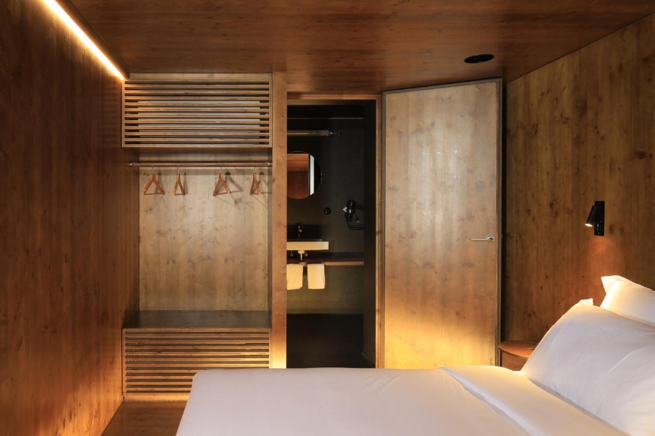 Zero Box Lodge Coimbra Ngoại thất bức ảnh