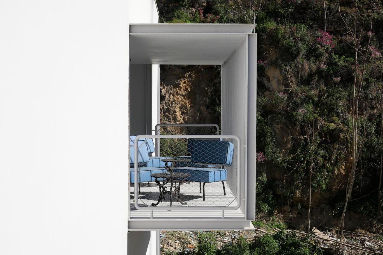 Zero Box Lodge Coimbra Ngoại thất bức ảnh